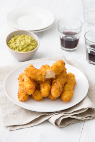 Breaded Panino with Pesto and Pea Dip