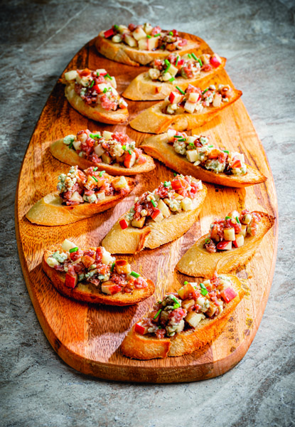 Prosciutto, Blue Cheese & Apple Crostini